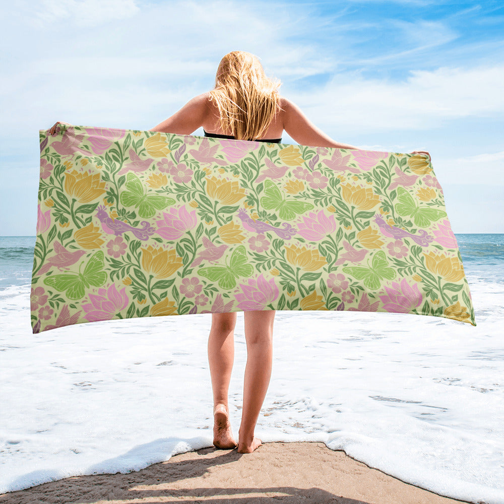 Held by nature – Towel