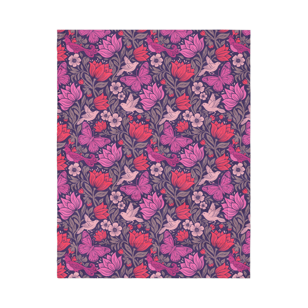 Held by nature – Comforter